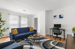 Comfy Cozy retreat - NYC & NWK w/free parking
