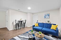 Home Sweet Home - NWK & NYC w/free parking