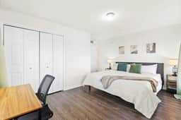 Urban Haven XL - NYC & Newark w/free parking