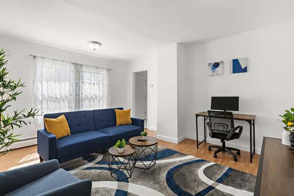 Comfy Cozy retreat - NYC & NWK w/free parking